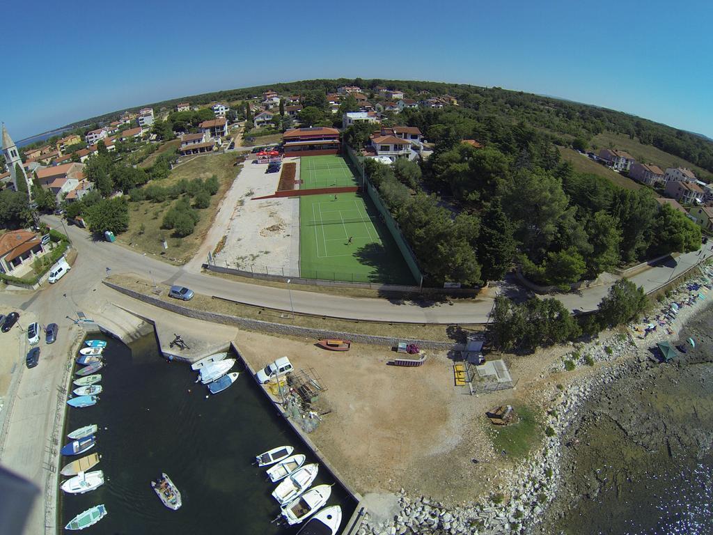 Villa Egida Capris Lovrecica  Bagian luar foto