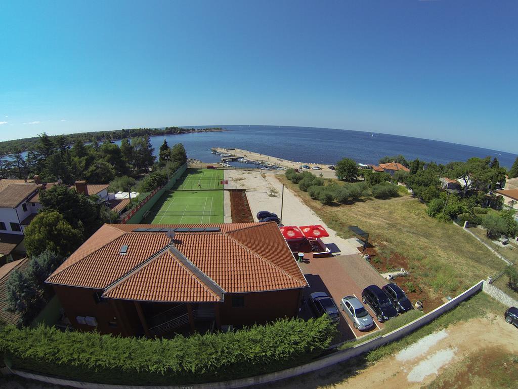 Villa Egida Capris Lovrecica  Bagian luar foto